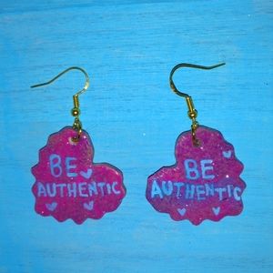 Be authentic heart earrings